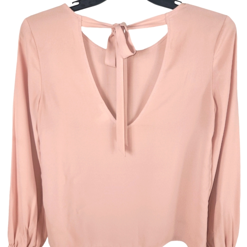 Forever21, Women's Mauve long sleeves, round neck, tie in the back of top, Sz S - Picture 2 of 5